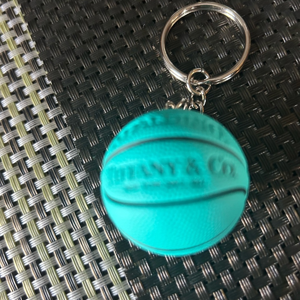 Turquoise Basketball Keychain - Picture 2 of 3